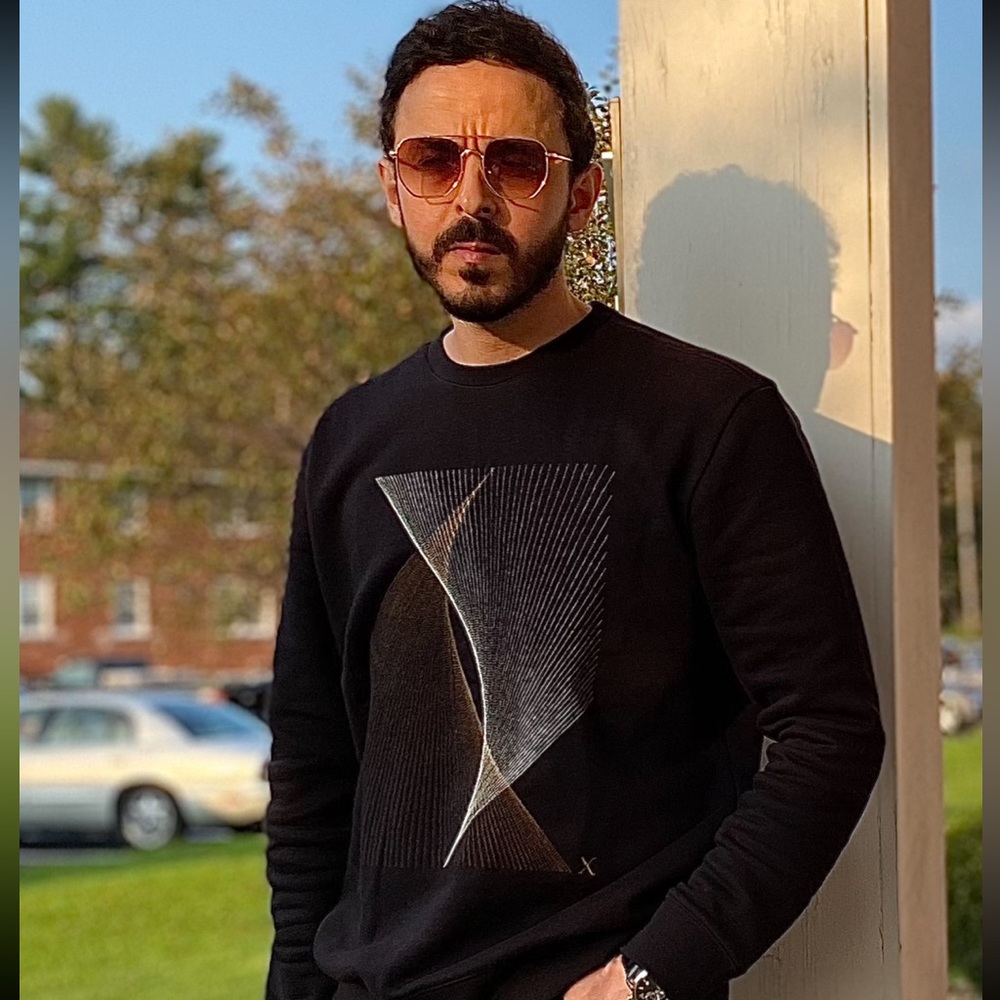 Heavy weight sweater from express in excellent condition!!